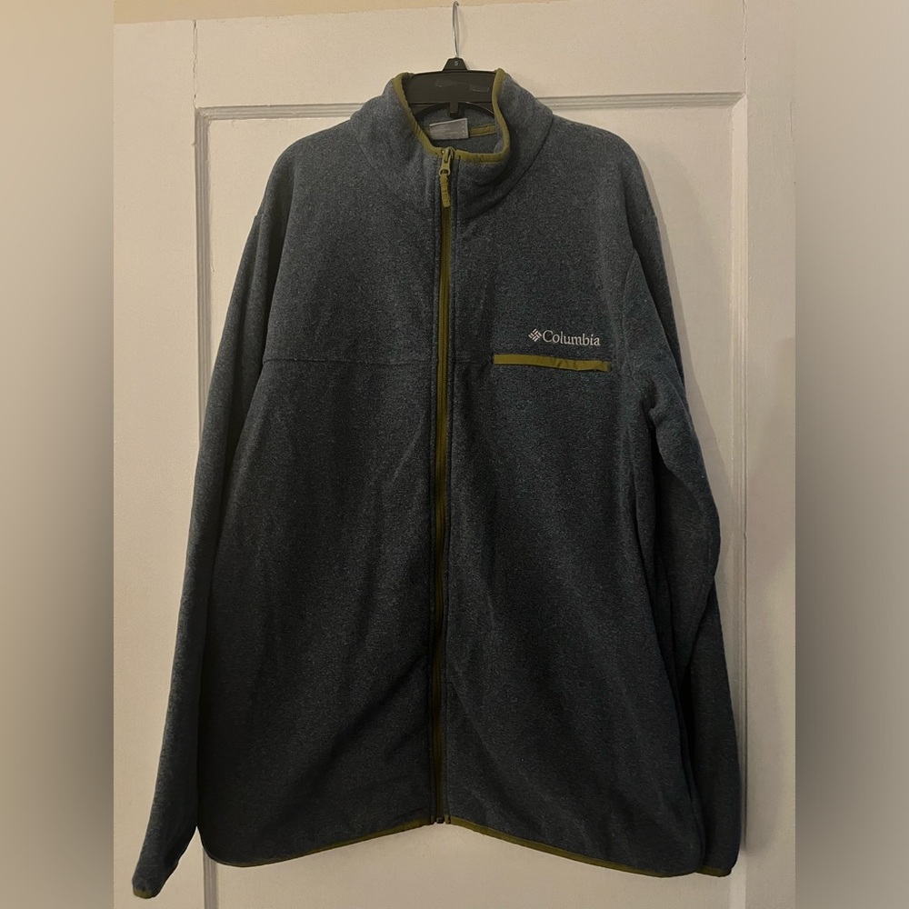 Columbia Mens fleece jacket